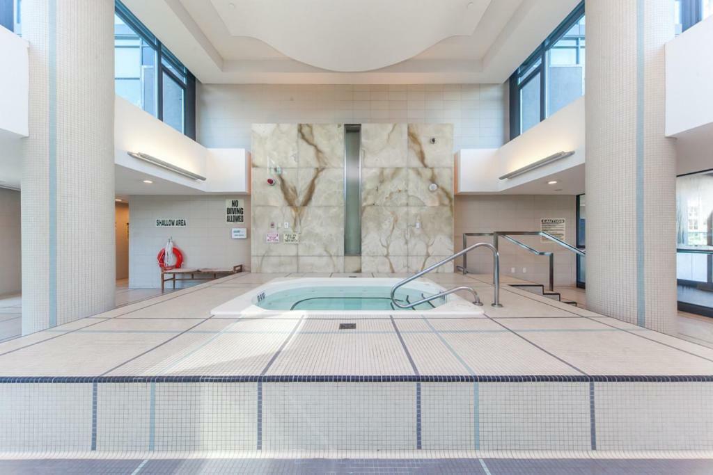 Stunning Condo Suite By Waterfront Τορόντο Εξωτερικό φωτογραφία